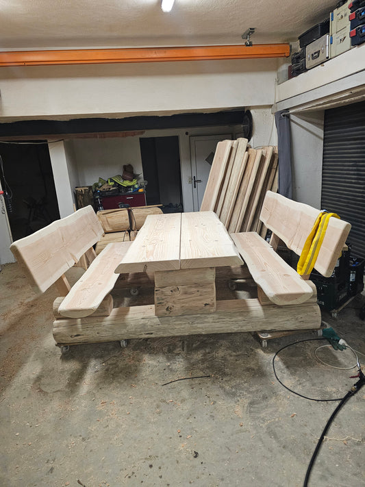 Baumstamm Sitzgruppe ( 190cm x 220cm )